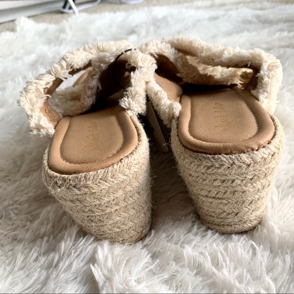 ❌SOLD❌NWT Altar’d State Wedge Sandals Size 8 - Picture 4 of 7